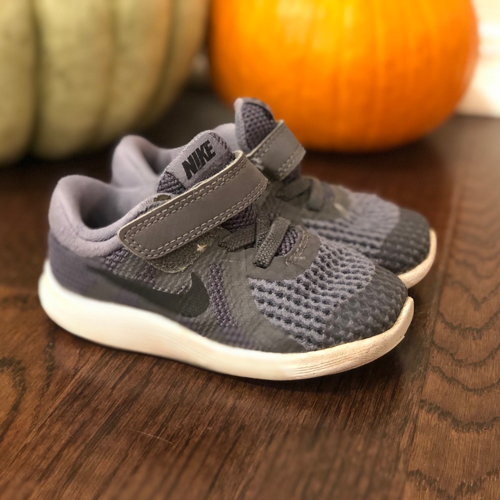 Nike Toddler Tennis Shoes